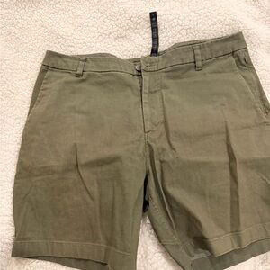 lululemon athletica Green Khaki Men's Shorts